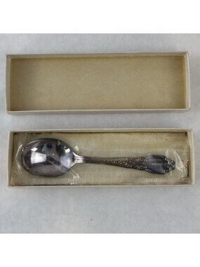 Vintage Oneida Ltd Silverplate Baby Spoon Infant Feeding Spoon w/ Box Sealed NOS